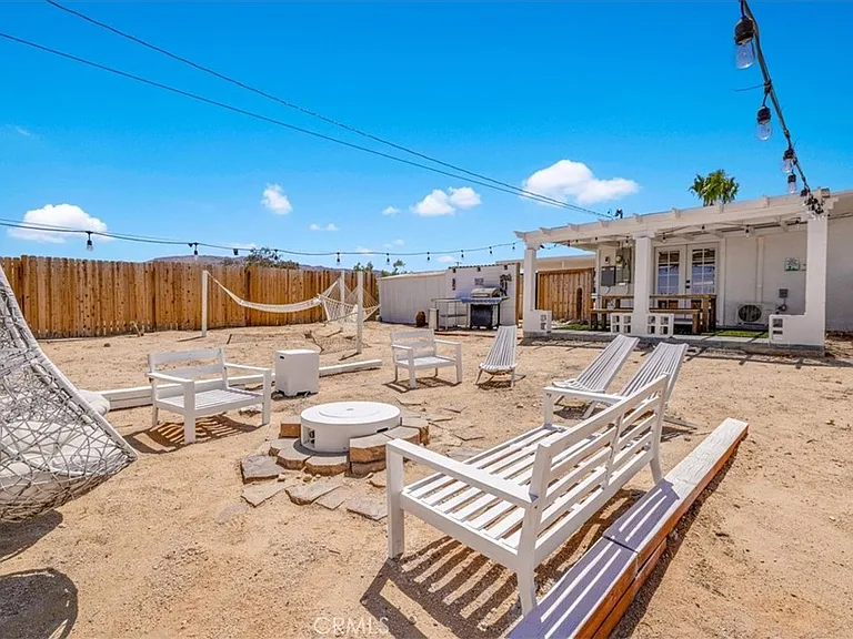 5749 Halsey Ave — Photo 38