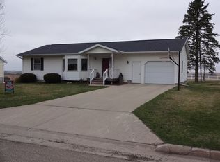 408 W Des Moines St, Brooklyn, IA