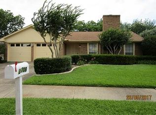 3708 Montego Dr, Baytown, TX 77521