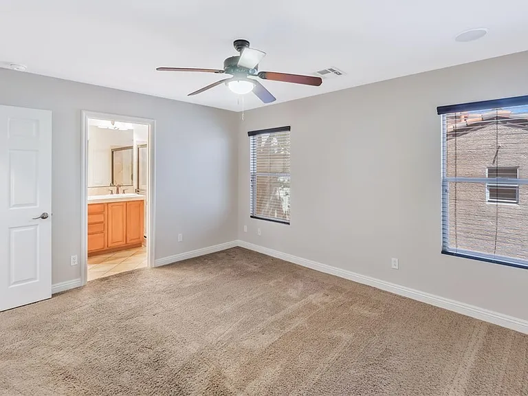 8456 Trudeau Ave — Photo 20