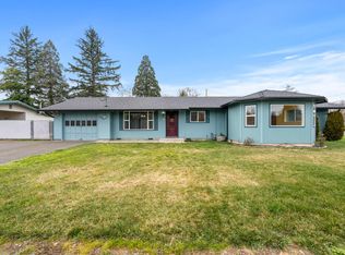 3371 Freeland Rd, Central Pt, OR 97502