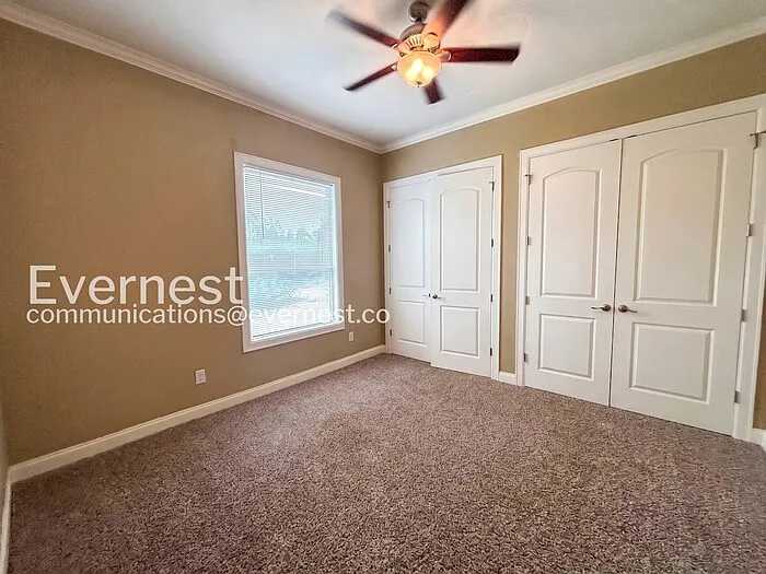 21208 Oak Dale Dr — Photo 10