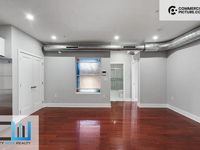 302 Richmond St #16A — Photo 5