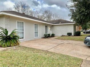 15415 Indian Woods Dr, Missouri City, TX 77489