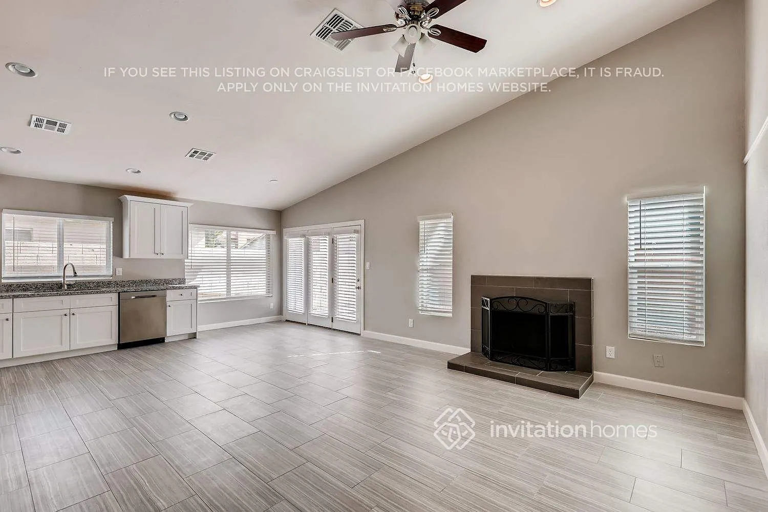 4057 W Cielo Grande Glendale, AZ 85310 — Photo 2