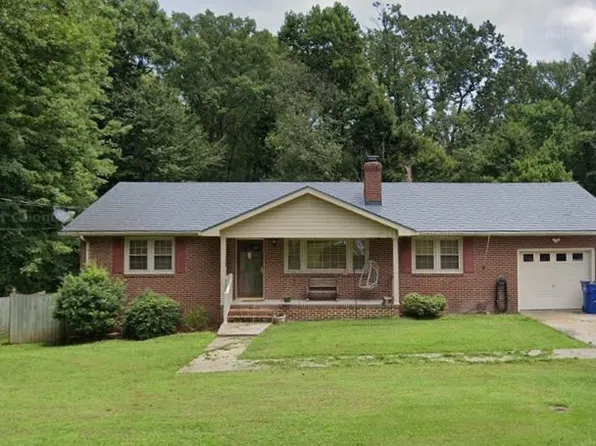 2601 Douglas Ln, North Prince George, VA 23860