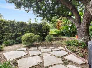 1361 J Lee Cir, Glendale, CA 91208