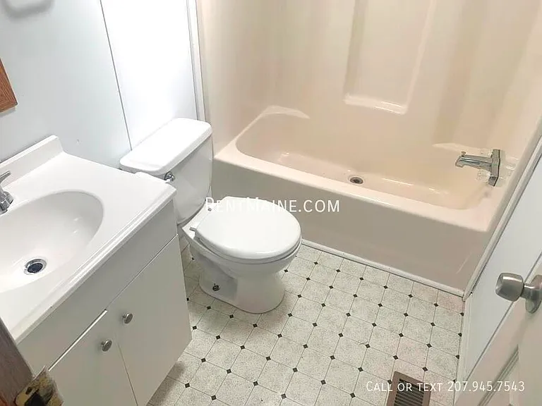 7 Bearberry Rd — Photo 21