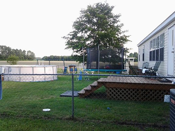 rear fenced yard