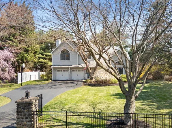 88 Highview Avenue, Nanuet, NY 10954