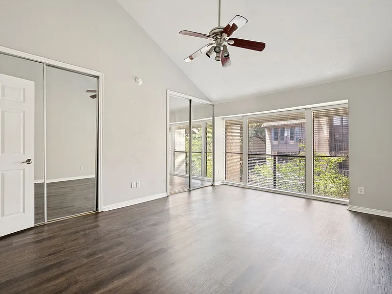 4533 N O'Connor Rd #1207 — Photo 7