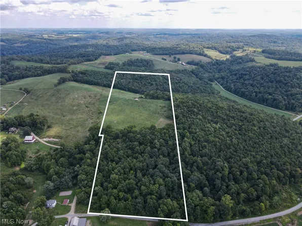 312 Township Rd, Coshocton, OH 43812