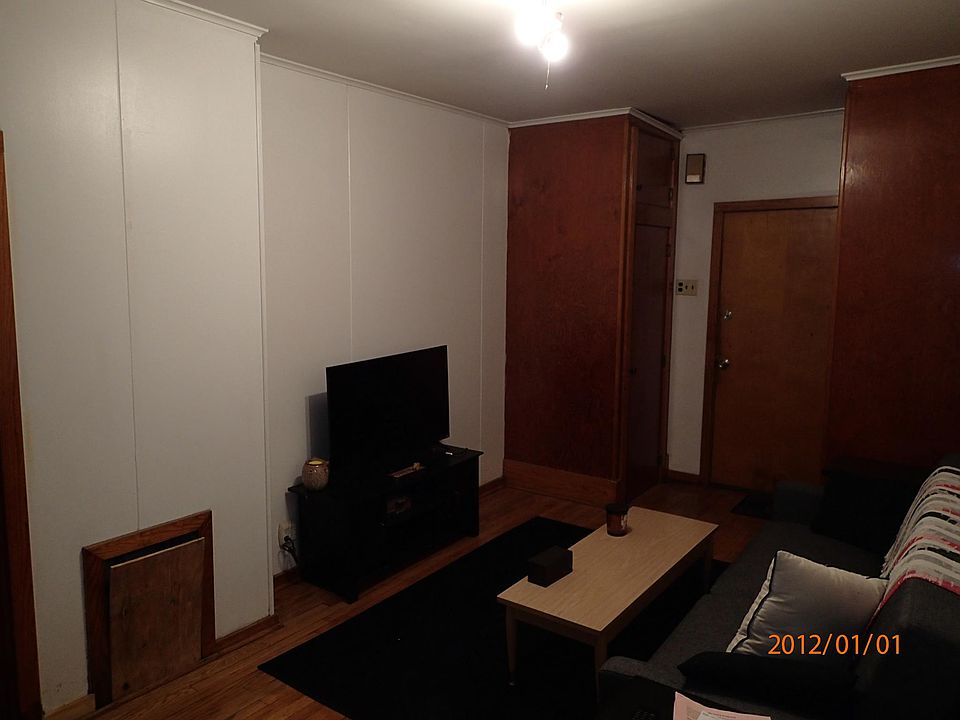 Photos taken with current tenant still occupying