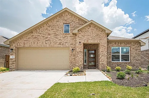 5818 Capri Forest Dr Photo 1