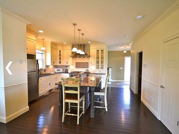 5th image of 1806 High St Unit 3
