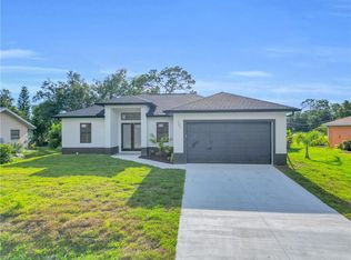207 Gerald Ave N, Lehigh Acres, FL 33971