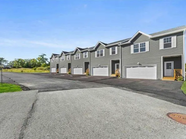 99 Ayda Rose Ave, West Warwick, RI 02893