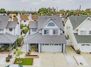 400 Lisabeth Cmn, Santa Ana, CA 92703
