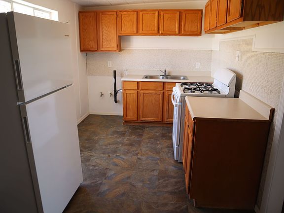 4th image of 120 Cochise Dr