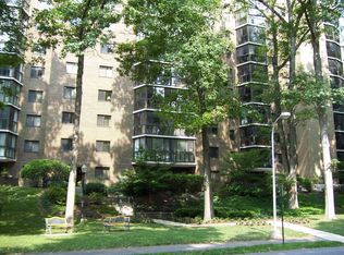 3816 International Dr, Silver Spring, MD 20906