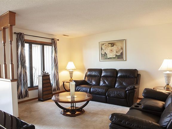 4th image of 7614 Evanwood Ct