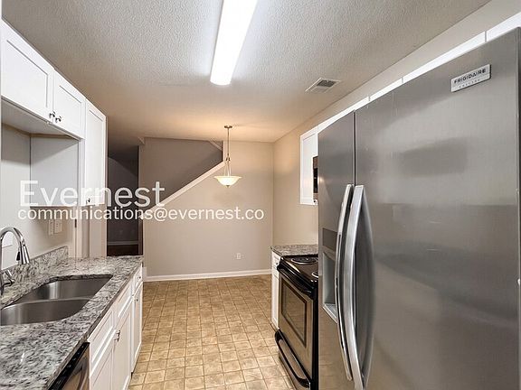 3rd image of 7266 Illinois Central Ave