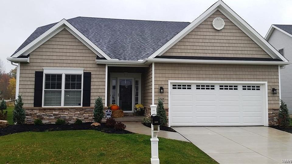 1st image of 9061 Bancroft Dr