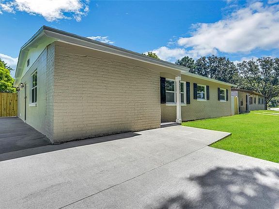 3rd image of 5331 Lescot Ln