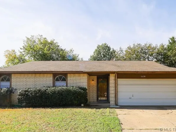 1628 S Sycamore Ave, Broken Arrow, OK 74012