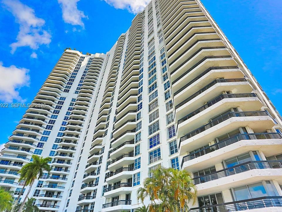 1st image of 3530 Mystic Pointe Dr APT 2807