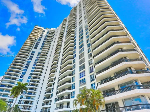 3530 Mystic Pointe Dr APT 2807, Aventura, FL 33180