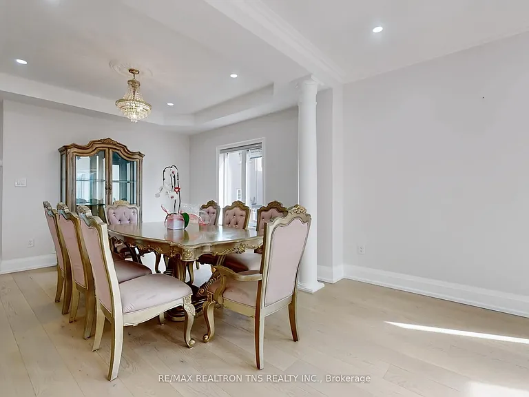 77 Frank Endean Rd — Photo 8
