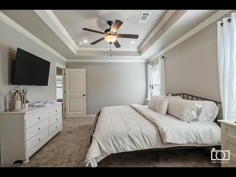 2670 N Barcelona Ave — Photo 7