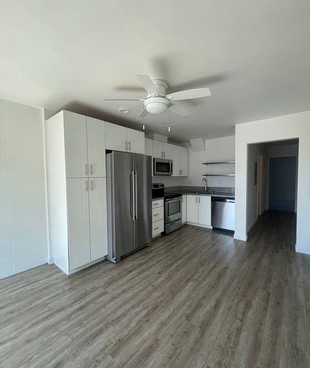 1st image of 222 5th St Unit B