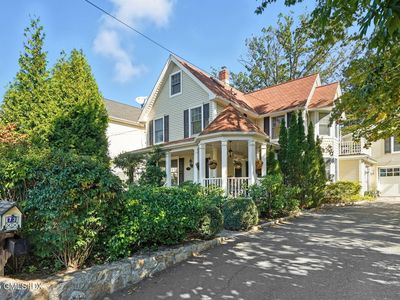 73 Mead Ave, Greenwich, CT, 06830