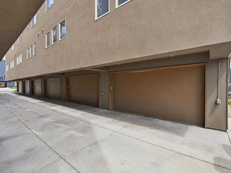 3348 W 17th Ave — Photo 33