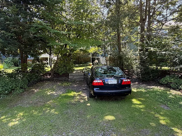 51 Elm St #2 — Photo 15
