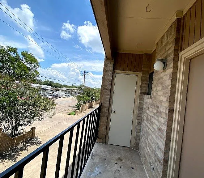3316 Guadalupe St #212 — Photo 15