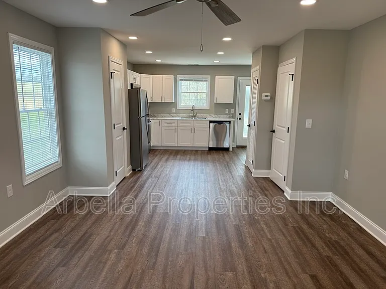 127 Adams And Corby Rd #24 — Photo 5