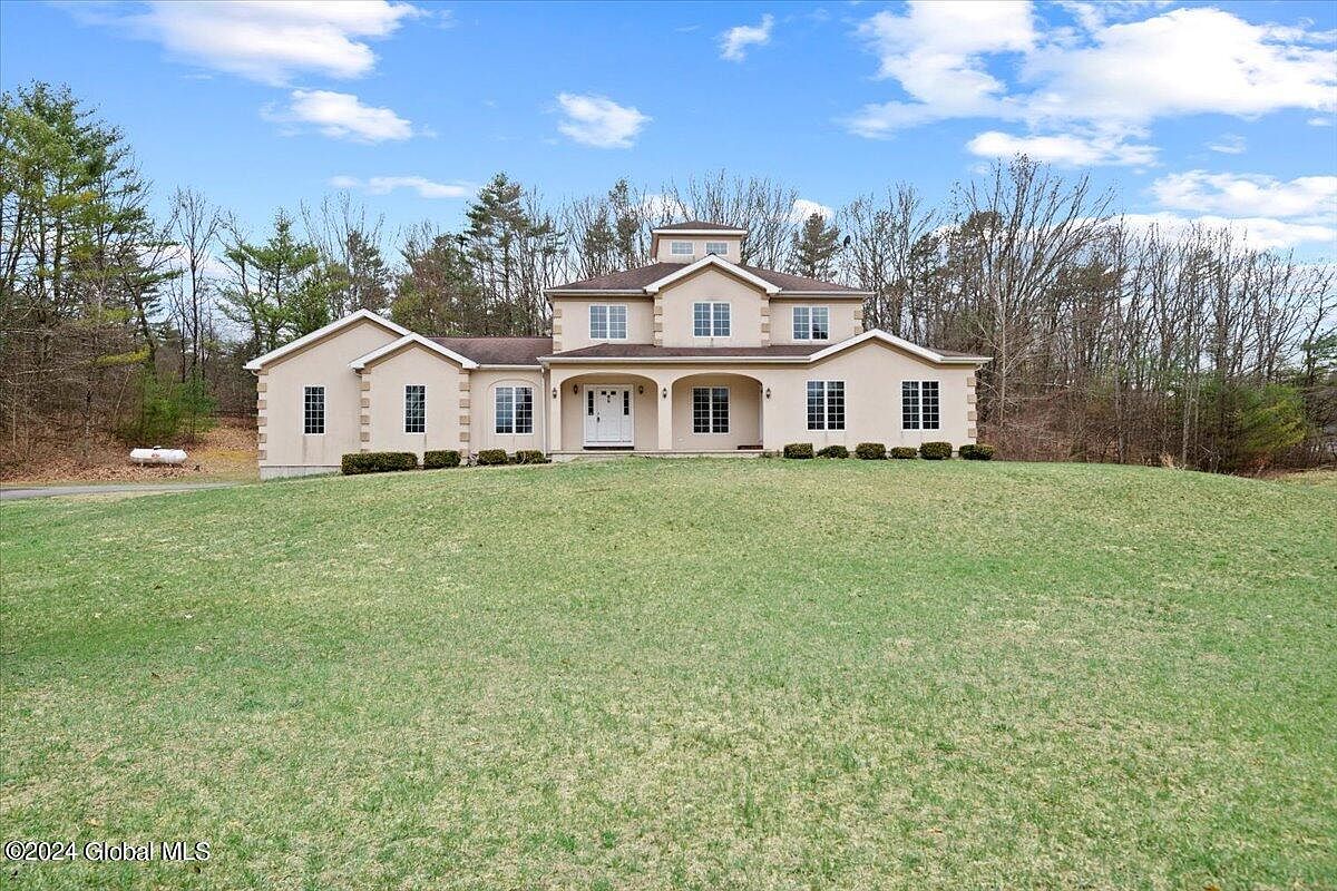 1st image of 6 Taylor Road