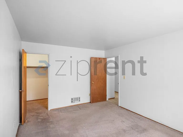 321 Athol Ave #1 — Photo 17