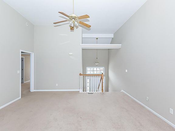 5th image of 3001 Devonshire Dr