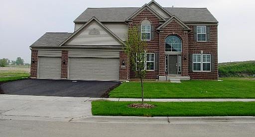 1st image of 3522 N Carlisle Ln