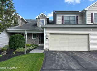2354 Nott St E, Niskayuna, NY 12309