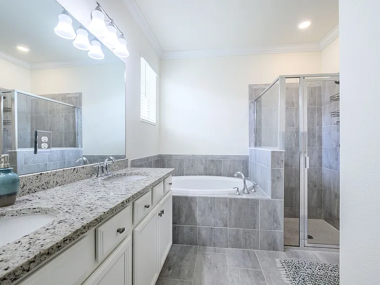 15145 Spanish Point Dr — Photo 34