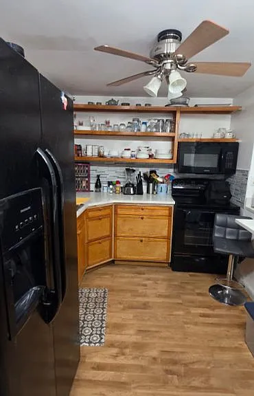725 Lori Dr #204 — Photo 10