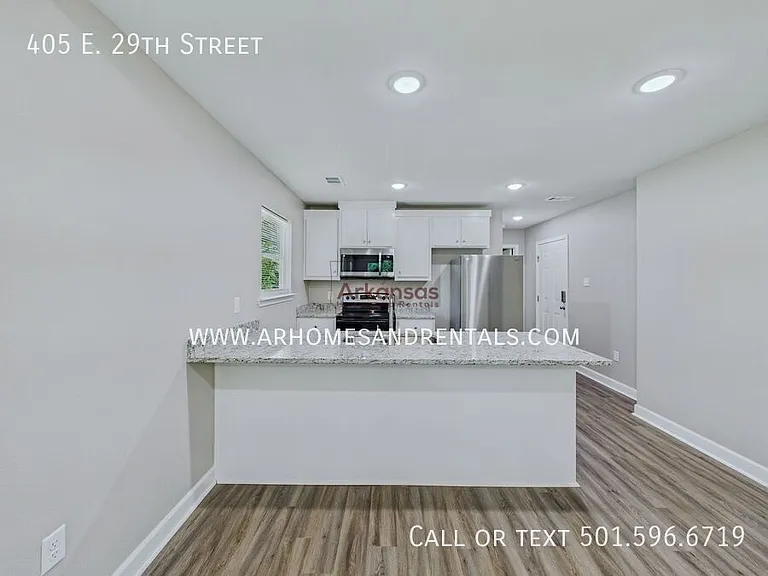 405 E 29th St — Photo 4