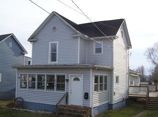505 7th St, Shenandoah, VA 22849