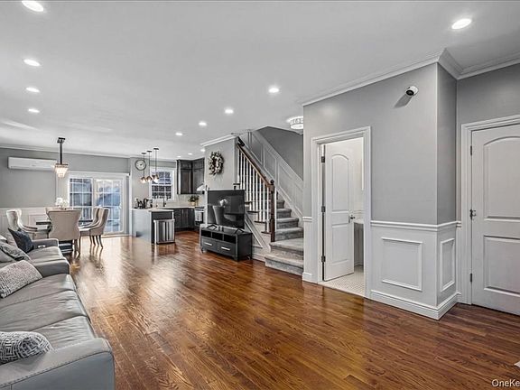 2nd image of 14940 15th Drive