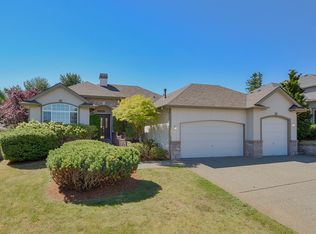 13827 SE 252nd Pl, Kent, WA 98042